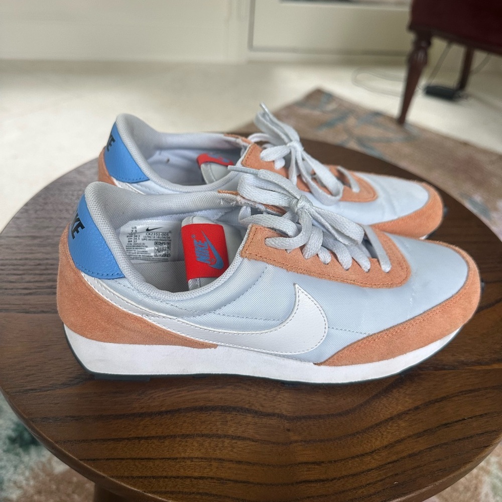 Nike Women's Sneakers - Light Blue and Peach - Picture 3 of 5